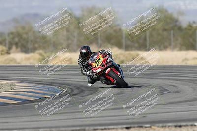 media/Dec-04-2025-Racers Edge (Thu) [[5ebc9f124d]]/3-B Group/1-Session 1 (Turn 7)/